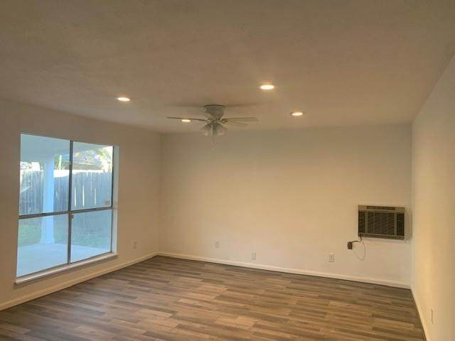 18234 Lake Bend Drive - Photo 1