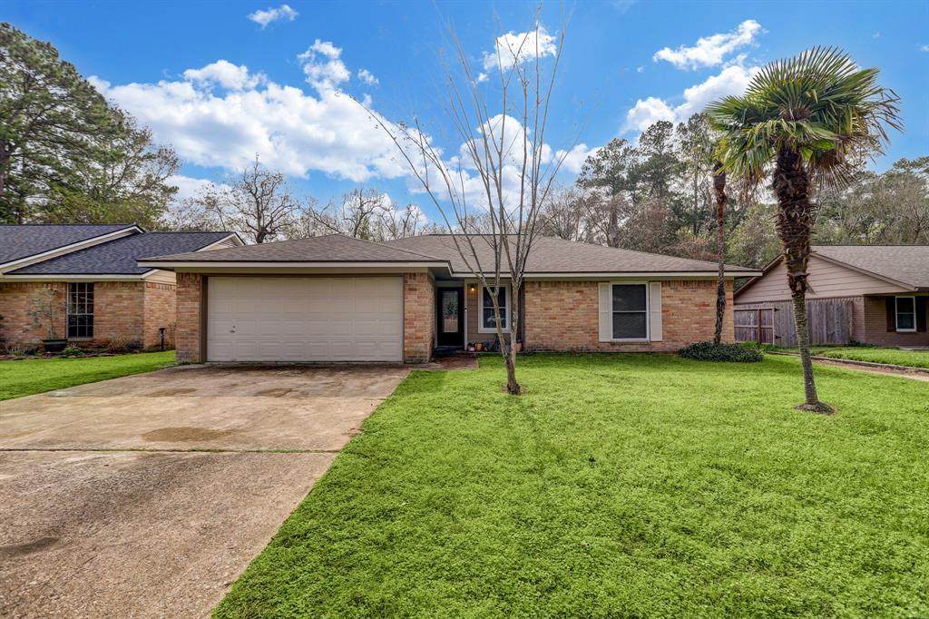 1918 Southwood Drive - Photo 1