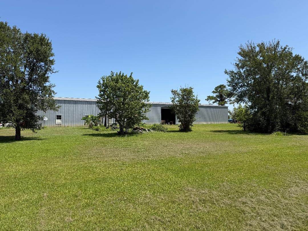 3063 Fm 1413 - Photo 1