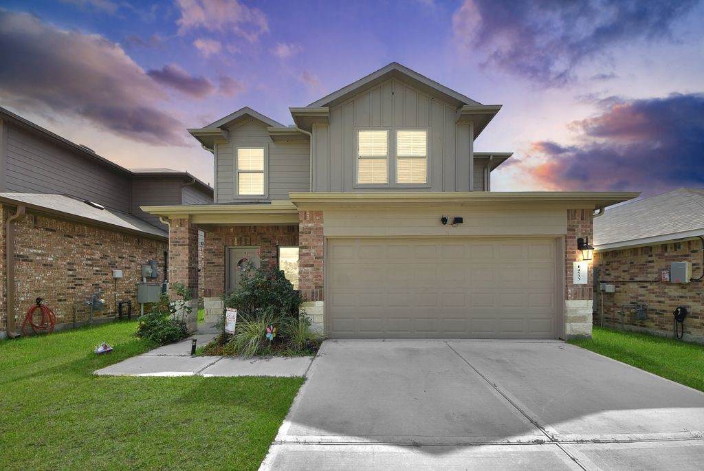 14533 Valley Ridge Drive - Photo 1