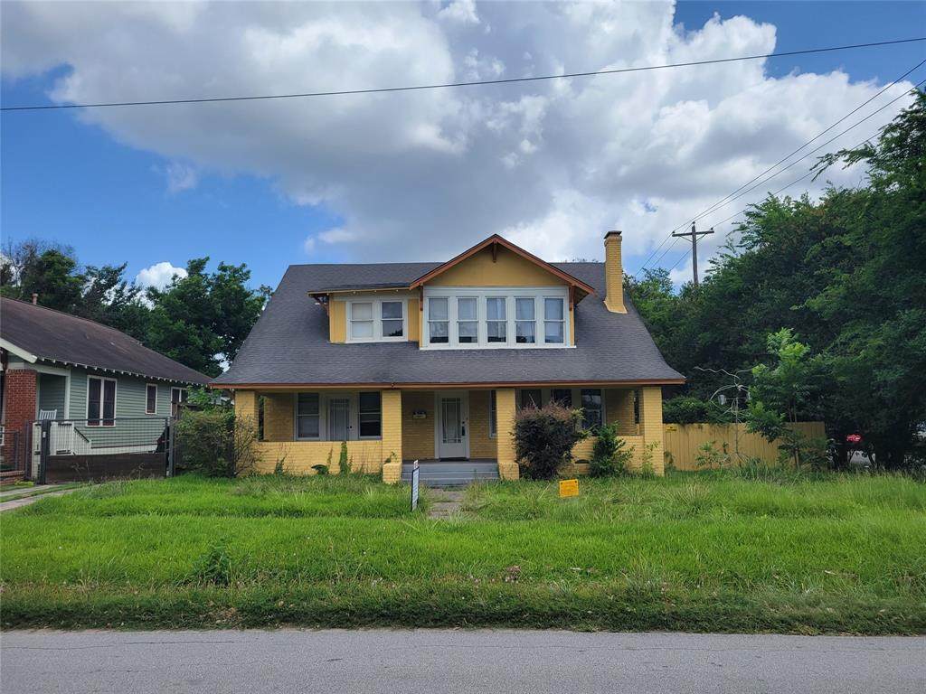 1001 Usener Street - Photo 1