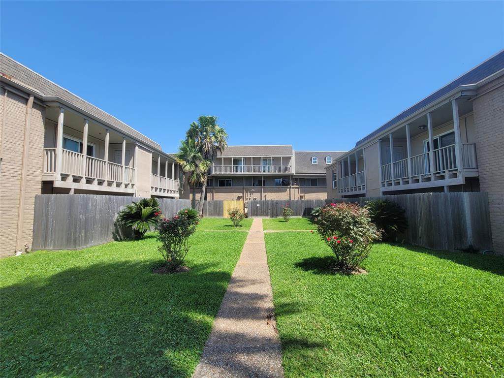 215 Post Office Street - Photo 1