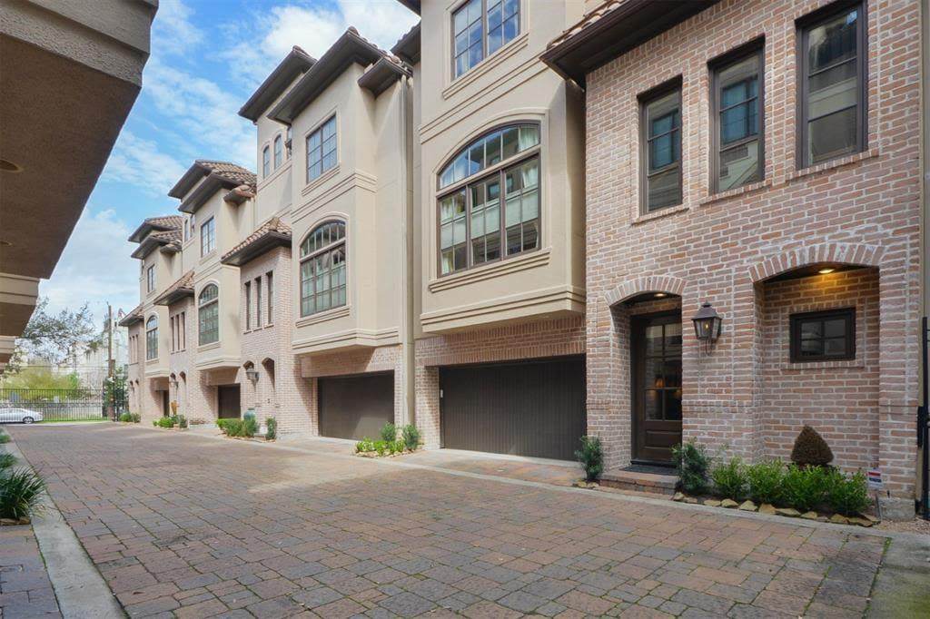 5027 La Branch Street - Photo 1