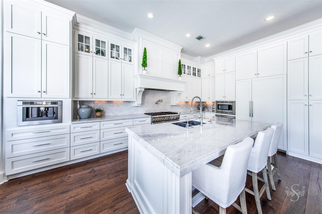 4822 Hollowvine Ln - Photo 1