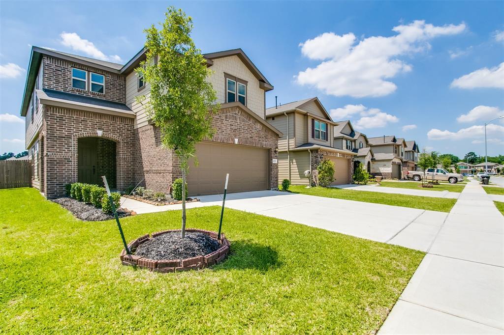 4031 Fernglade Drive - Photo 1