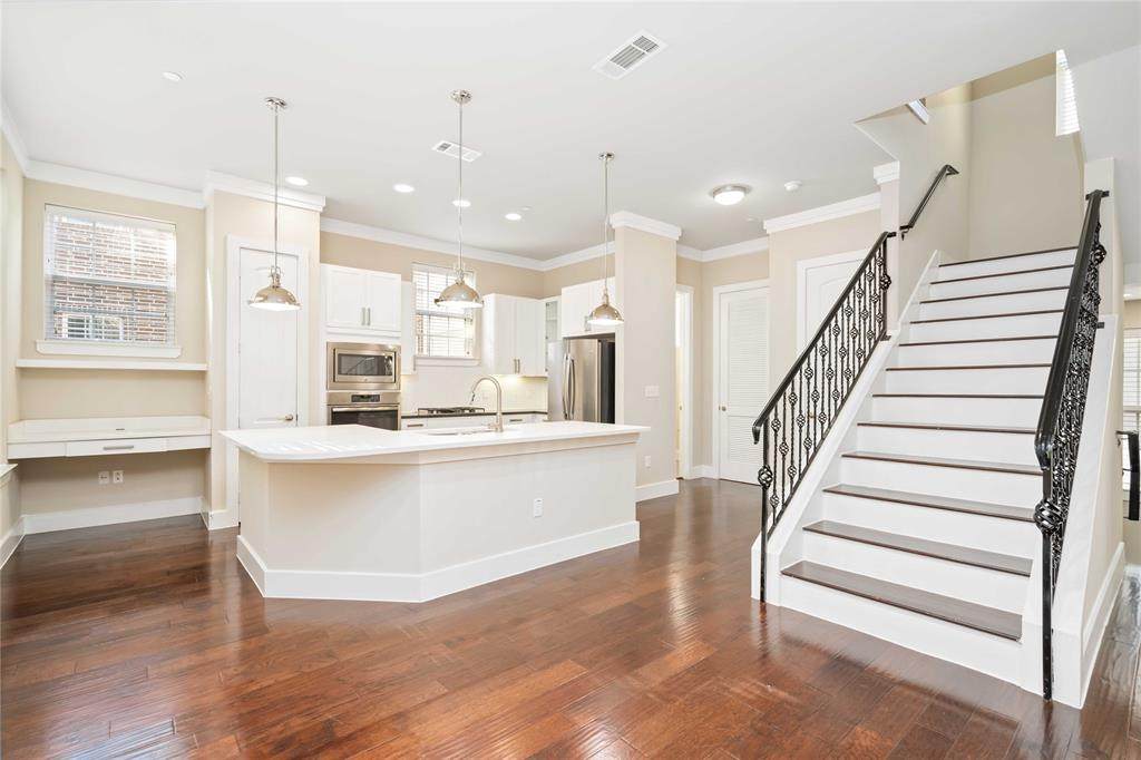 3236 Las Palmas Street - Photo 1
