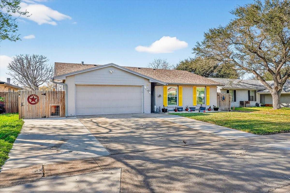 1749 Dawn Breeze Drive - Photo 1