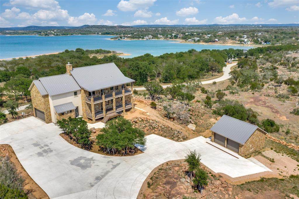 214 Peninsula Drive - Photo 1
