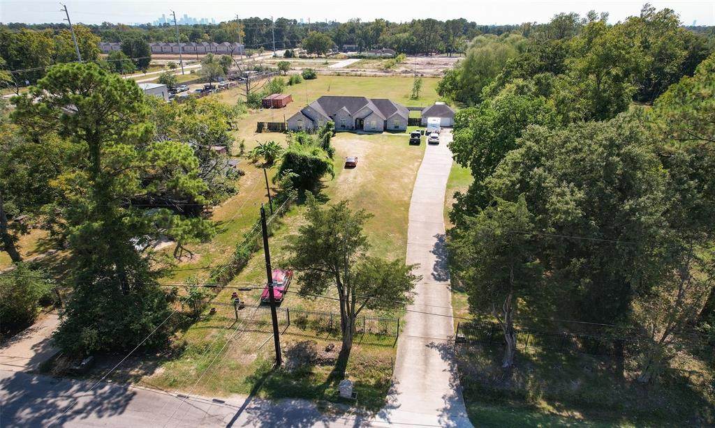 1203 De Soto Street - Photo 1