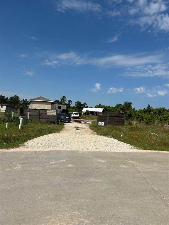 301 Road 5232 - Photo 1