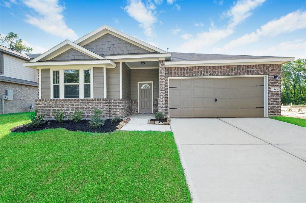221 Bryan Way - Photo 1