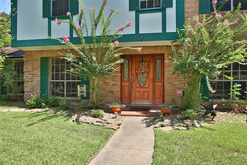 18118 Cadbury Drive - Photo 1