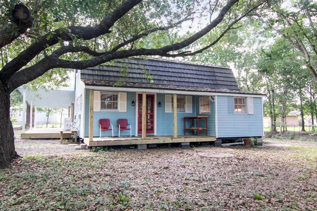 330 Avenue L - Photo 1