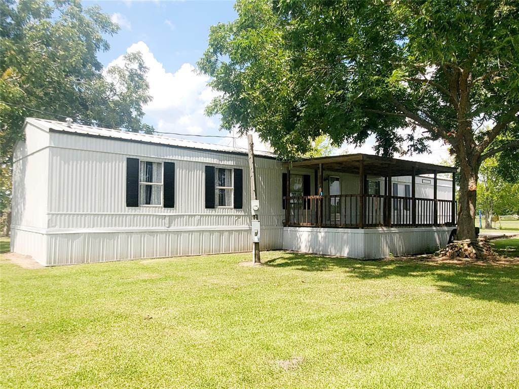494 County Road 6052 - Photo 1