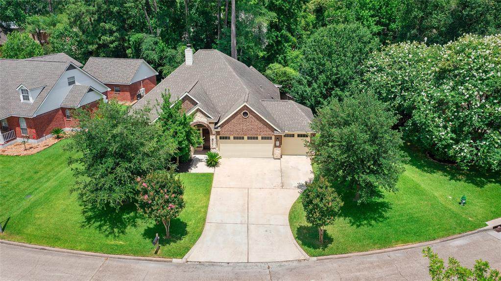 2815 Chaucer Drive - Photo 1