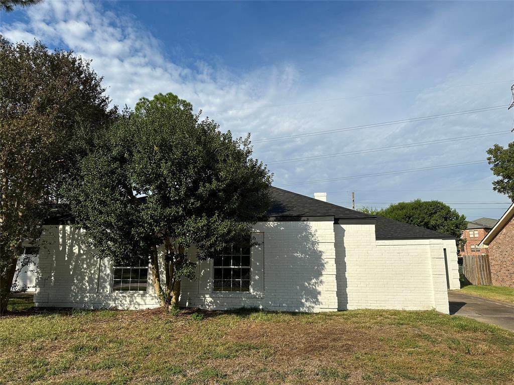 12958 Westleigh Drive - Photo 1