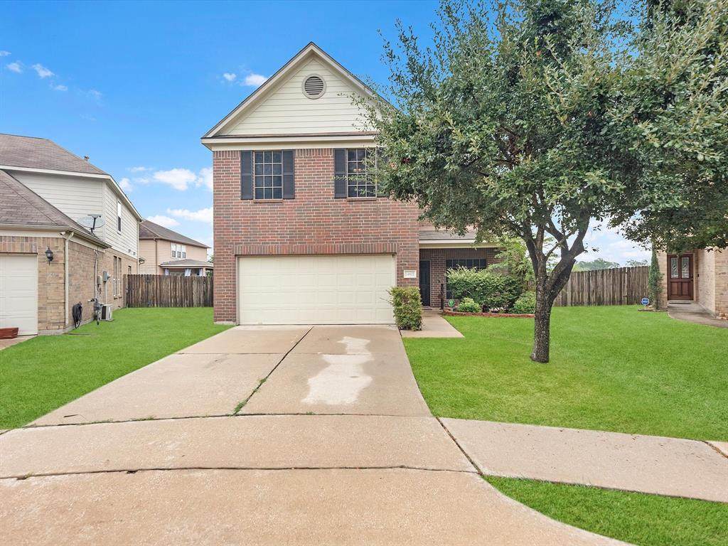 14827 Hillside Woods Court - Photo 1