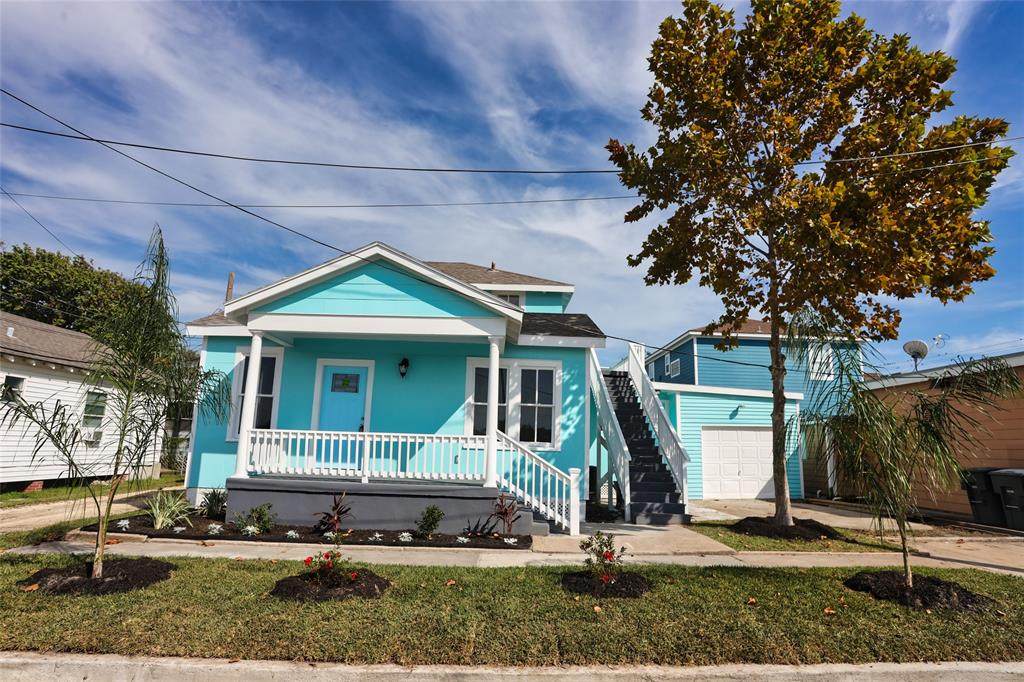 2414 44th Street - Photo 1