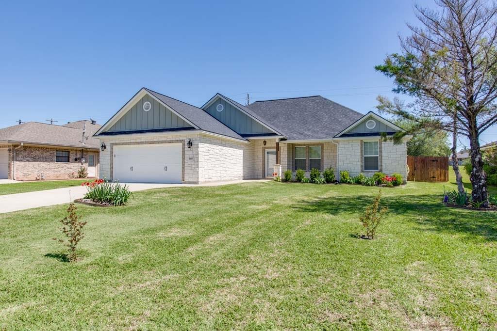 2107 Red River Drive - Photo 1