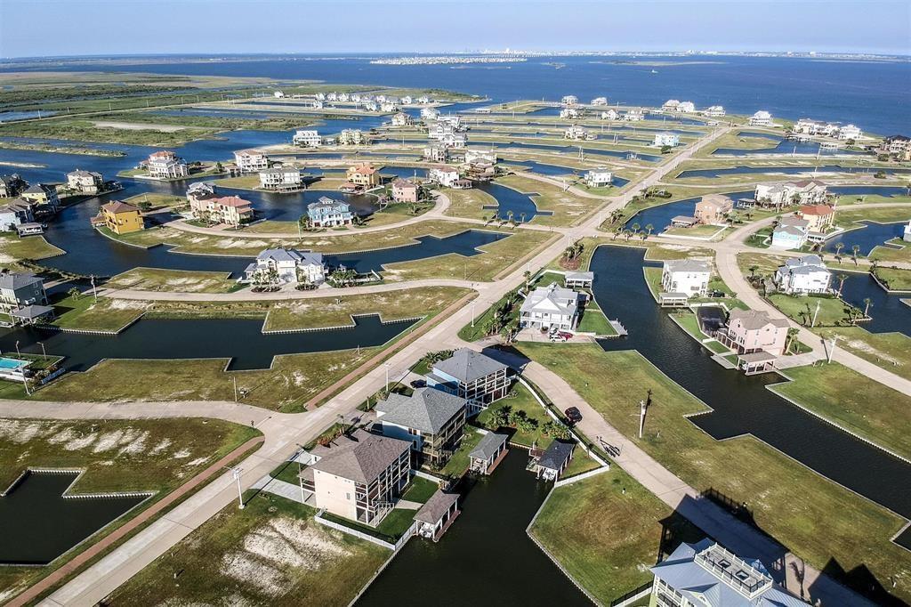 15 Islamorada - Photo 1