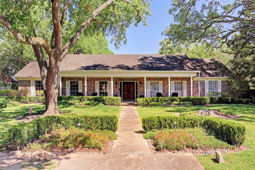 5508 Candlewood Drive - Photo 1