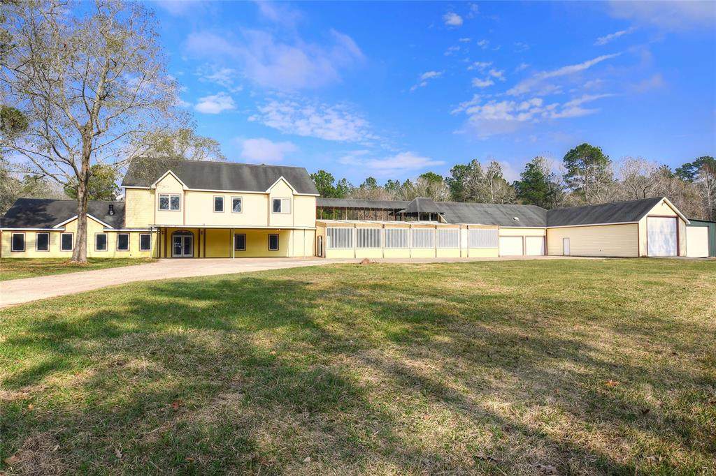 171 County Road 3015 - Photo 1