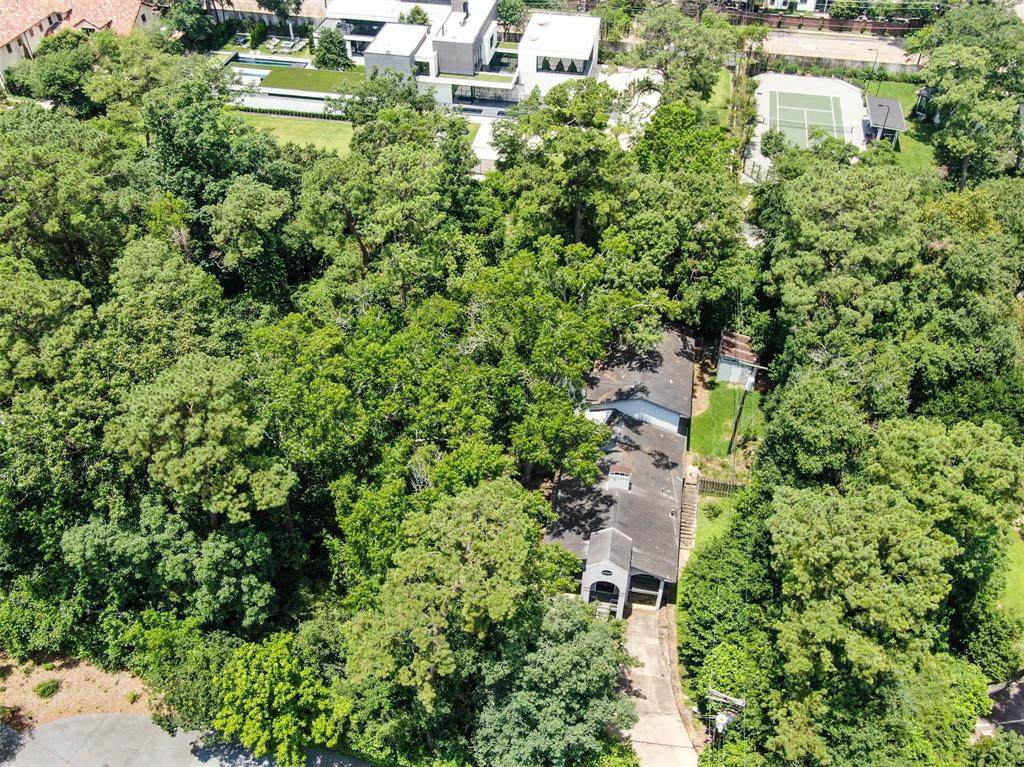 848 Little John Lane - Photo 1