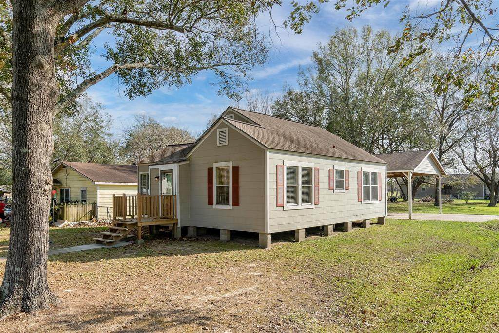 701 Magnolia Avenue - Photo 1