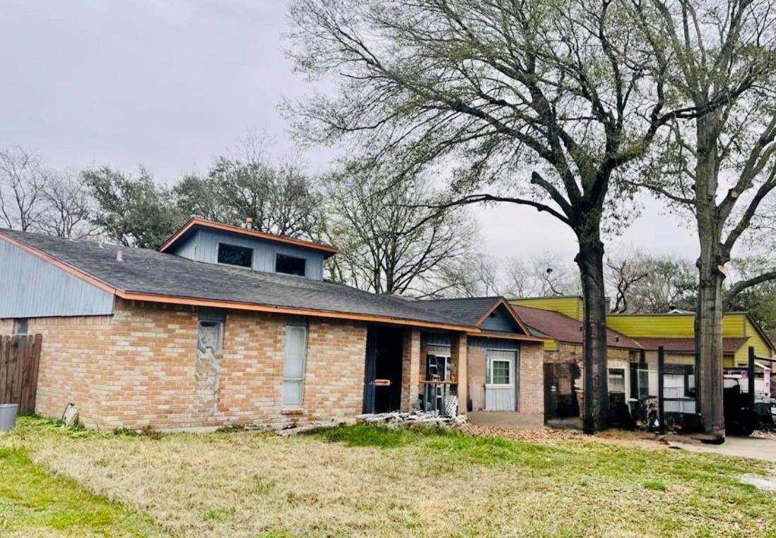 13114 Maxim Drive - Photo 1