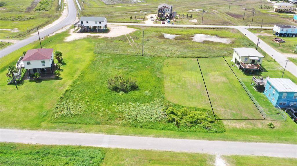 1110 Monument Drive - Photo 1