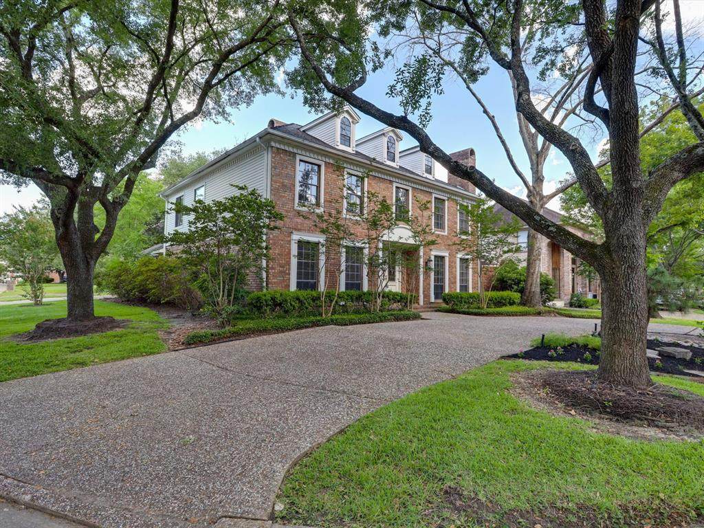 7 Hickory Shadows Drive - Photo 1