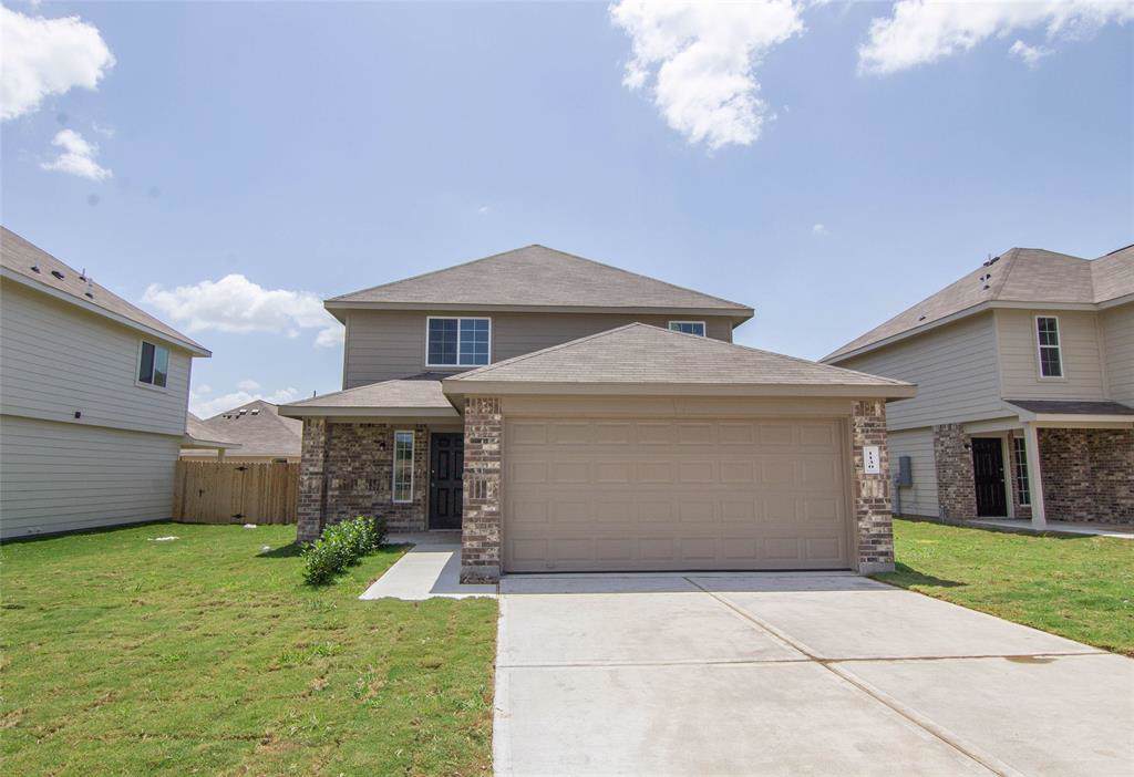 1130 Marquis Drive - Photo 1