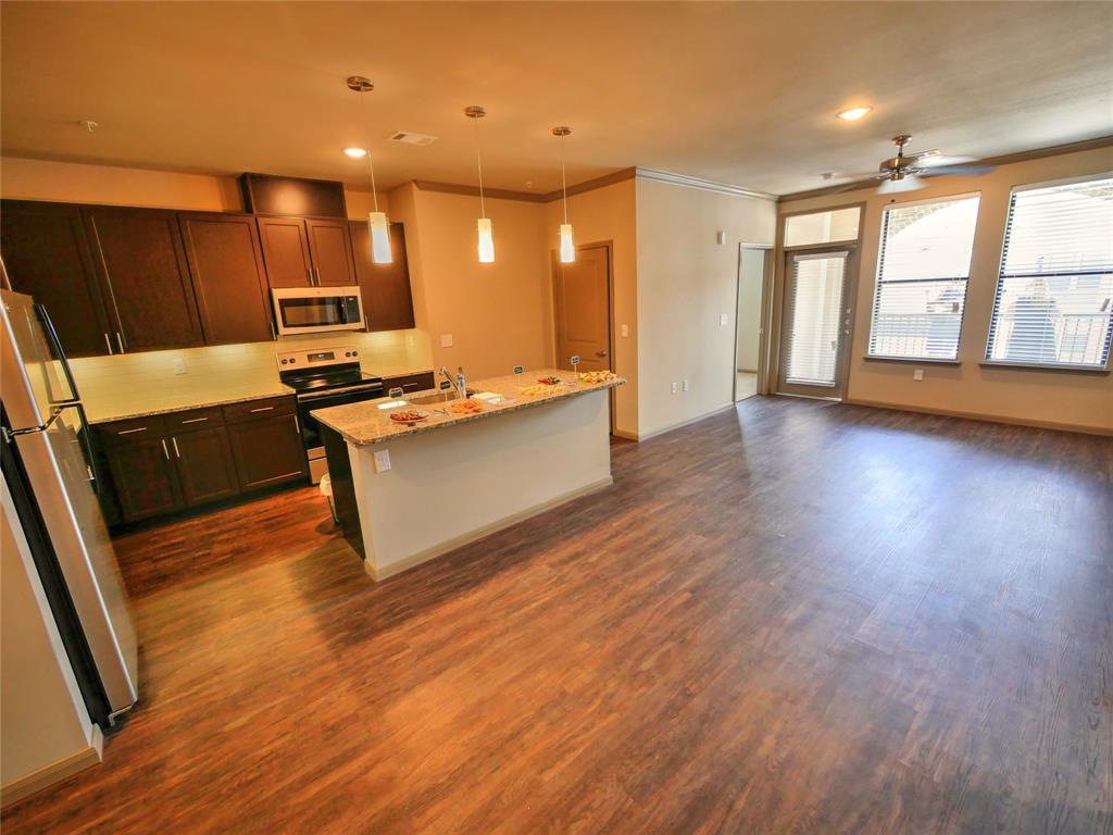 5353 Space Center Boulevard - Photo 1