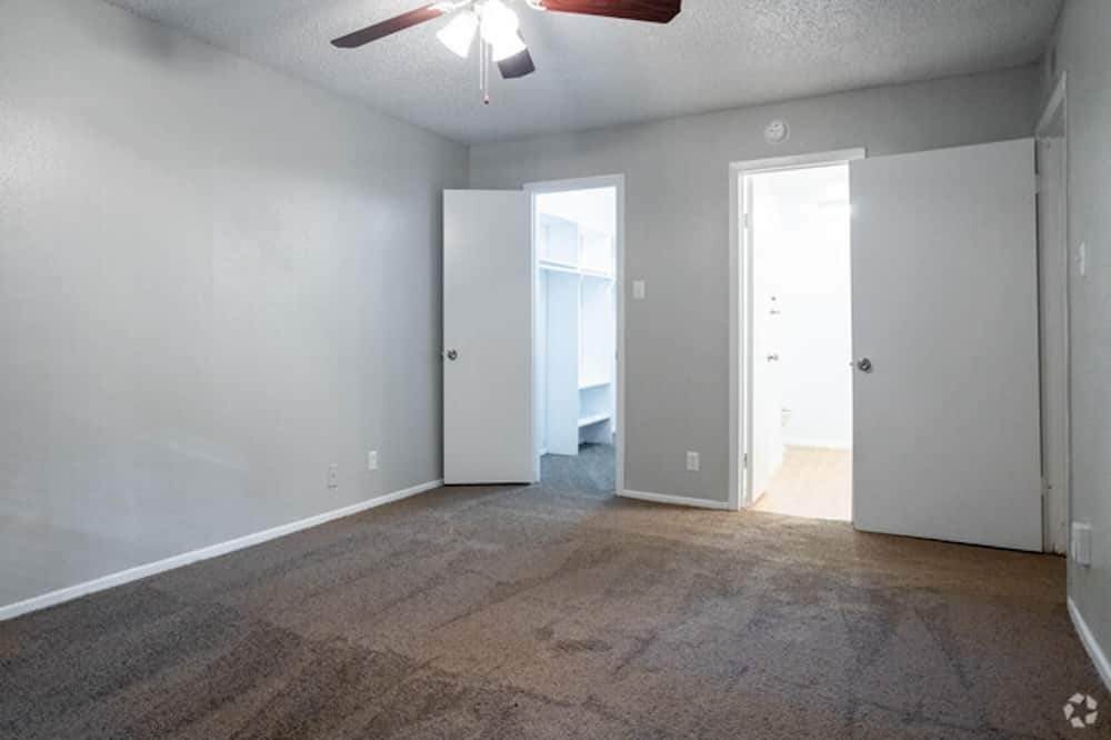 6505 Westheimer Road - Photo 1
