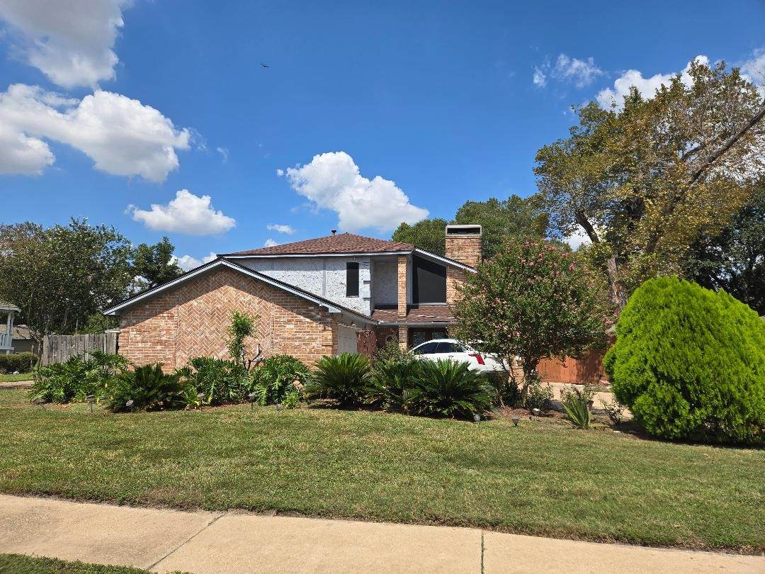 16526 De Lozier Street - Photo 1