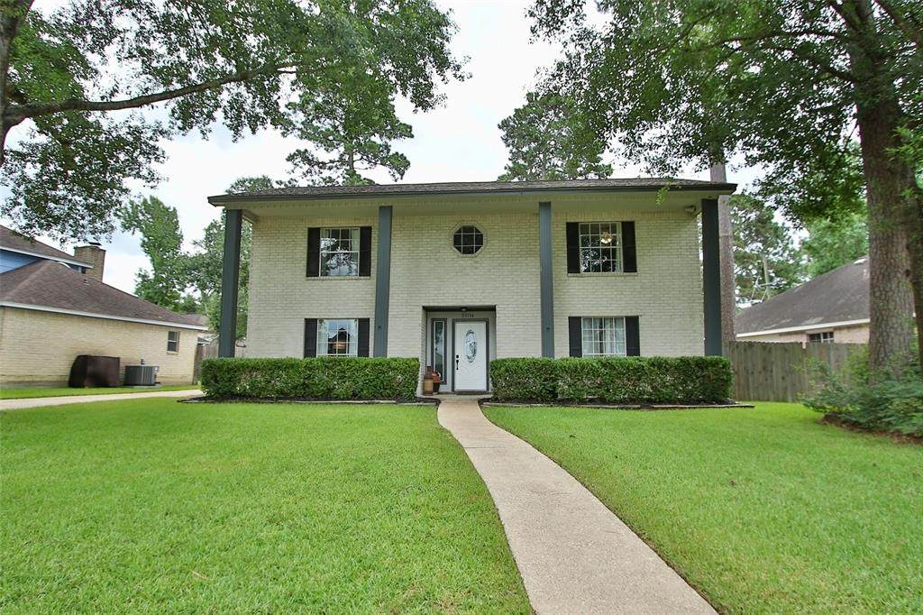 25114 Baywick Drive - Photo 1