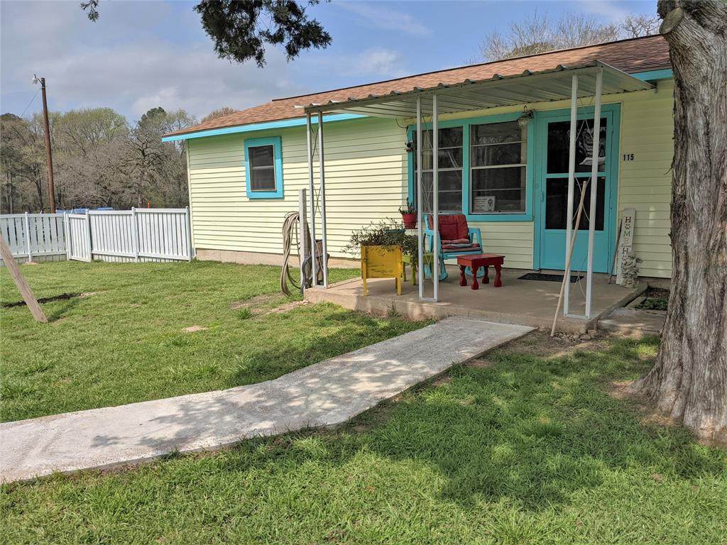 115 Venus Drive - Photo 1