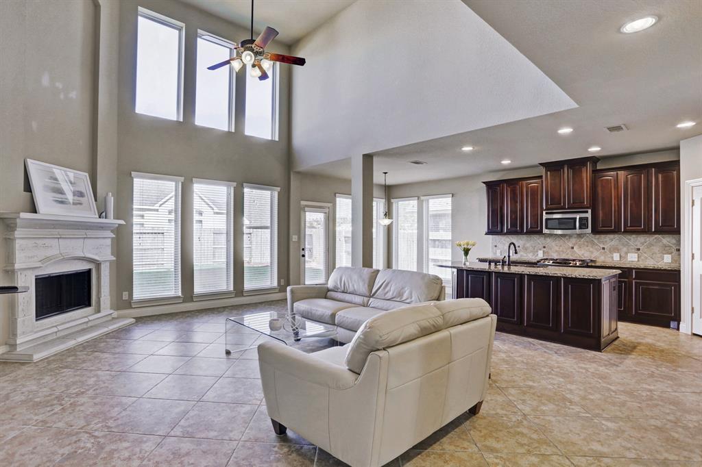2620 Sweet Wind Drive - Photo 1