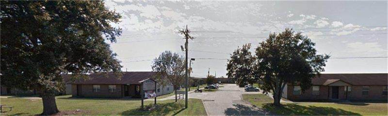 815 East Russell Avenue - Photo 1