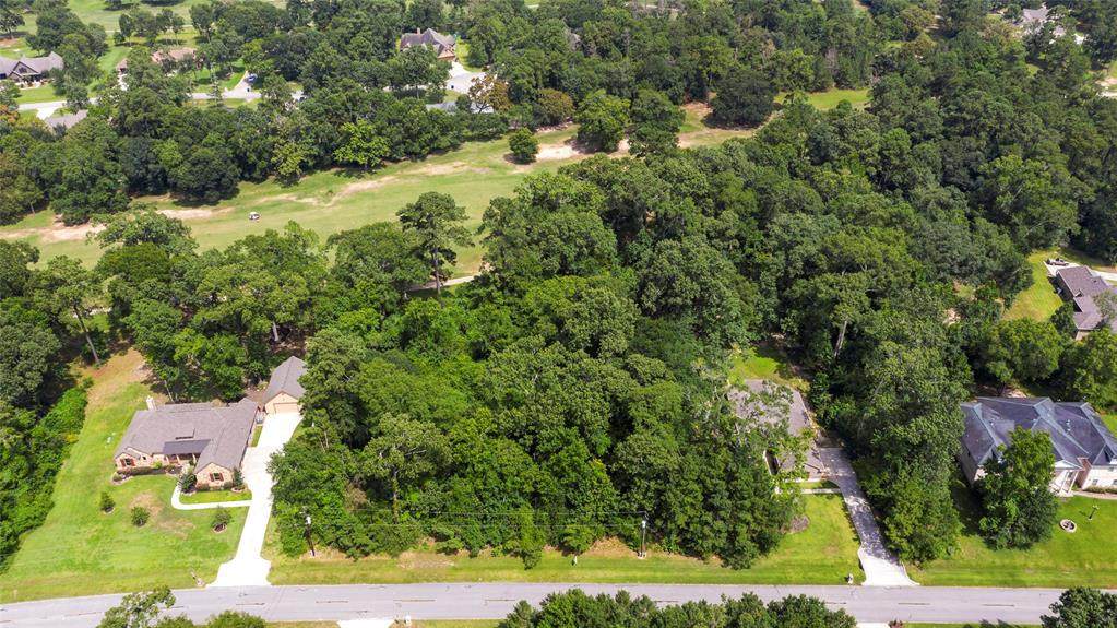 27510 Golf View - Photo 1