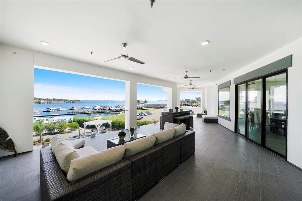 199 Waterpoint Court - Photo 1