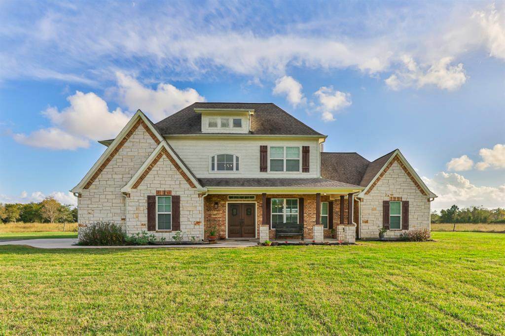 5252 Shaw Road - Photo 1