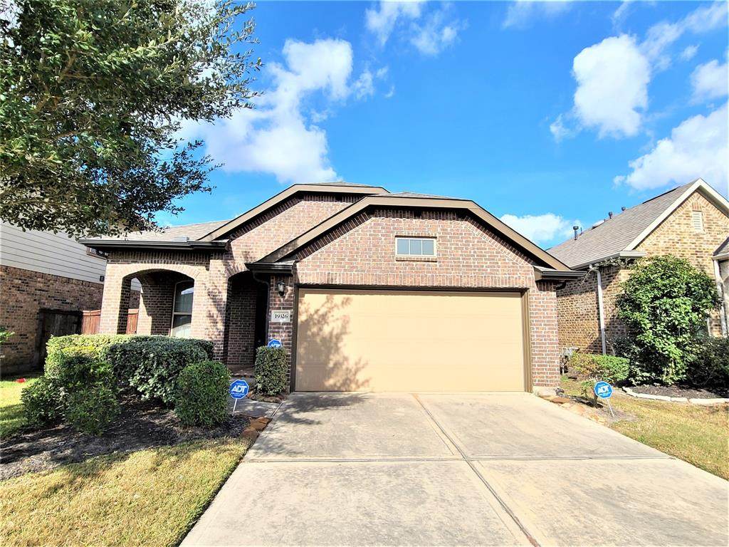 19326 Cottonwood Green Lane - Photo 1