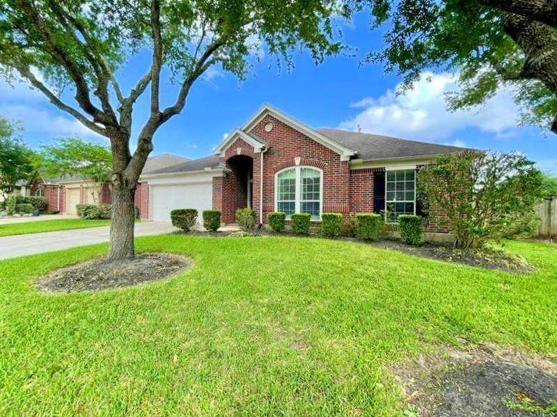 2215 Cambridge Shores Lane - Photo 1