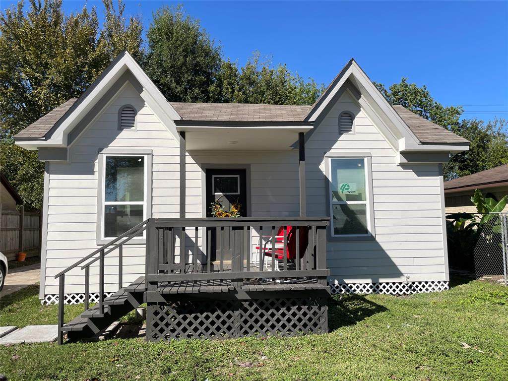 6917 Rook Boulevard - Photo 1