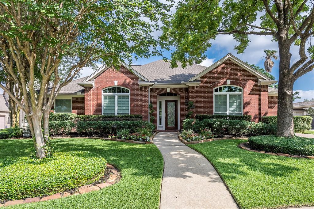 8707 Throckmorton Lane - Photo 1