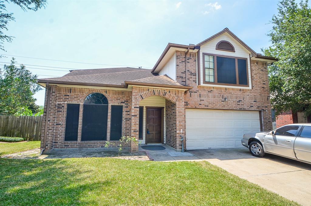 5603 Imperial Grove Drive - Photo 1