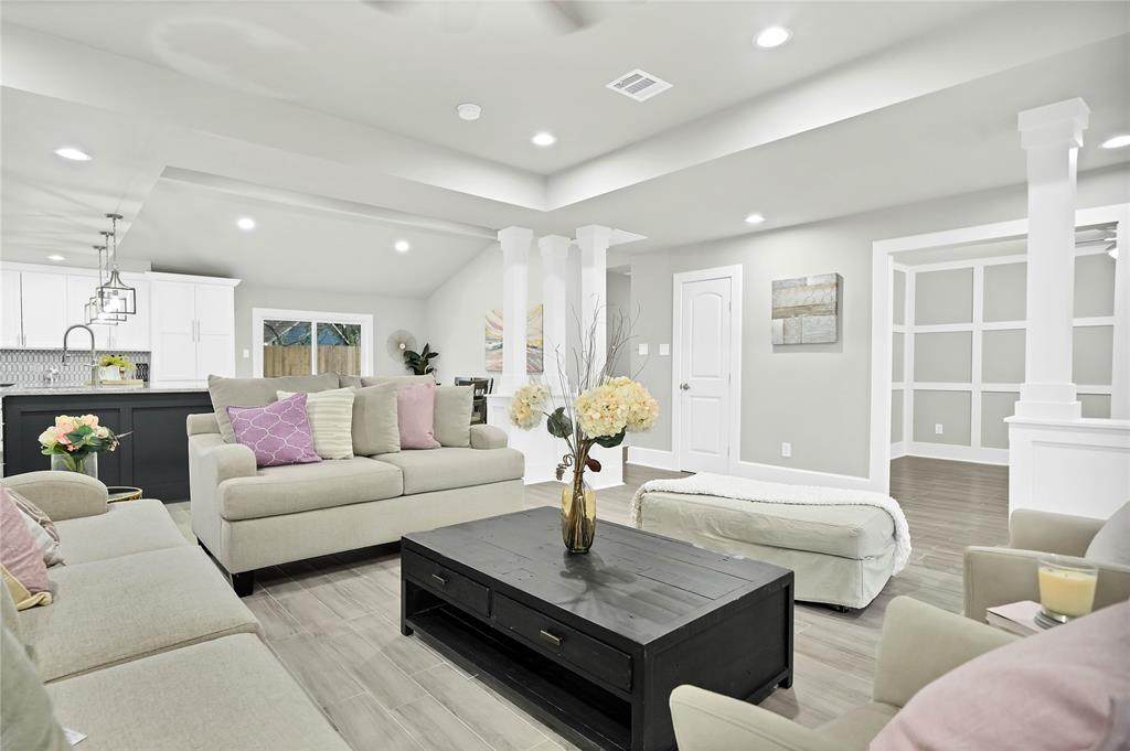 5903 Hummingbird Street - Photo 1