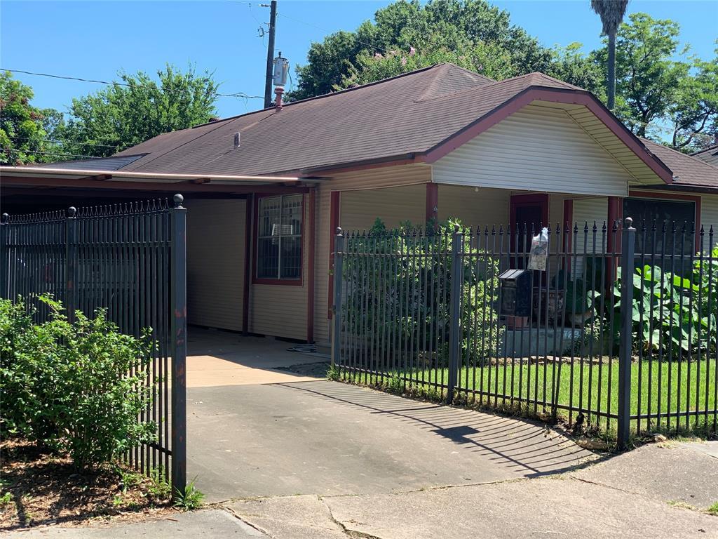1124 Omar Street - Photo 1