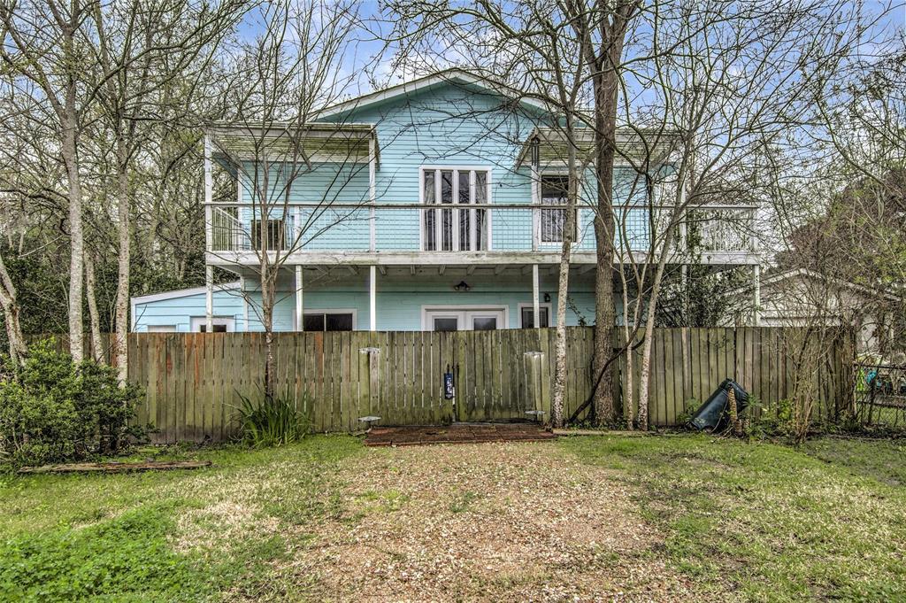 2137 Winn Street - Photo 1